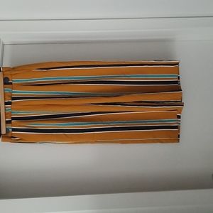 NWT zara cropped pants. Size S